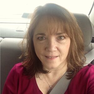 Meet your Posher, Leslie